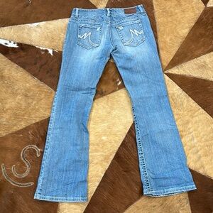 Maurice's jeans size5/6  length 32